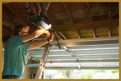 Las Vegas United Garage Door Repair Las Vegas, NV 702-628-5162 - sid-serv-rep-gr-47m